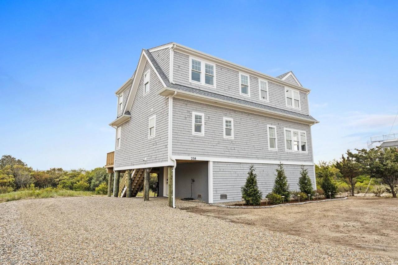 Sandy Clydesdale: Sagamore Beach Sandwich Villa Exterior photo